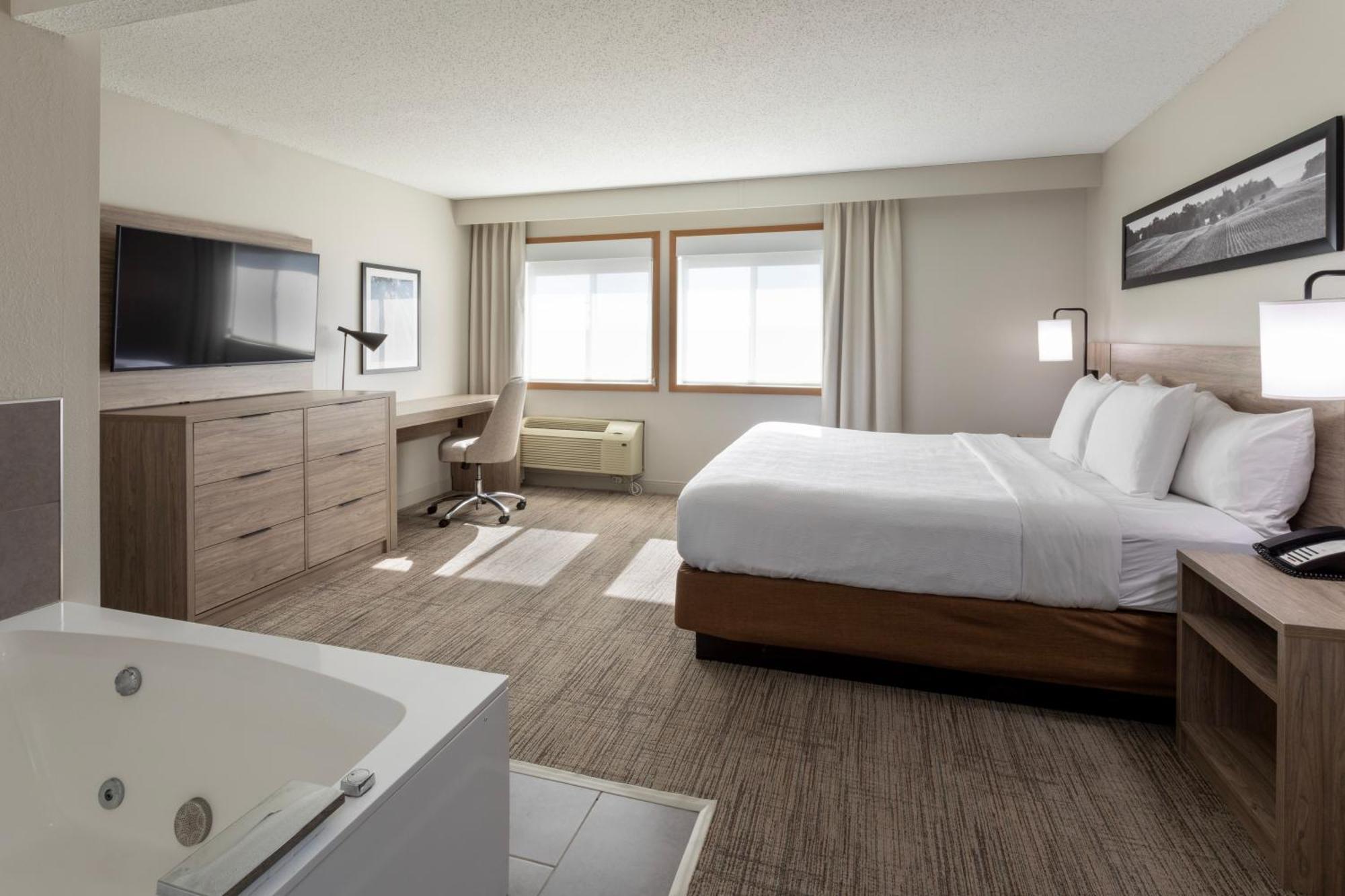 Grandstay Hotel & Suites Cambridge Exterior photo